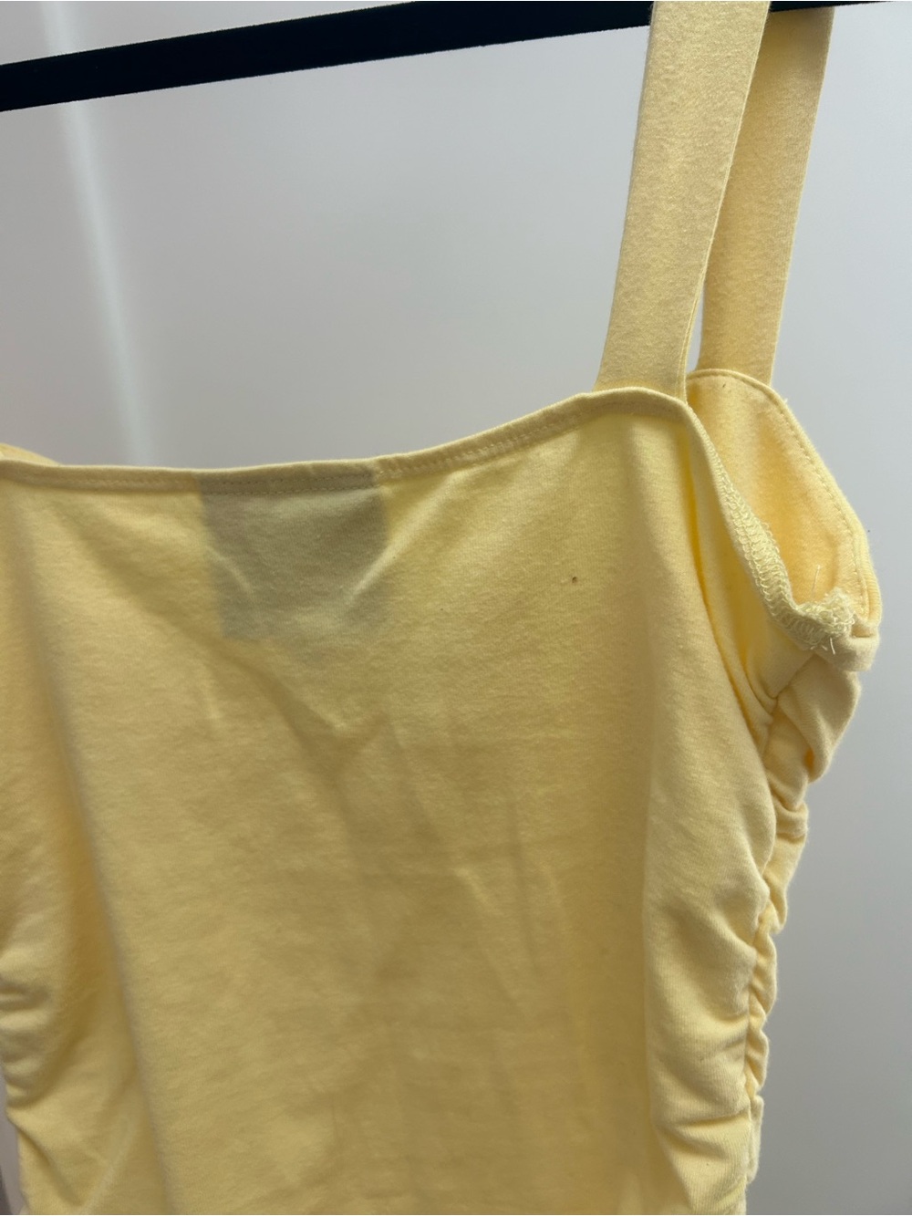 Reformation yellow top - Picture 8 of 10